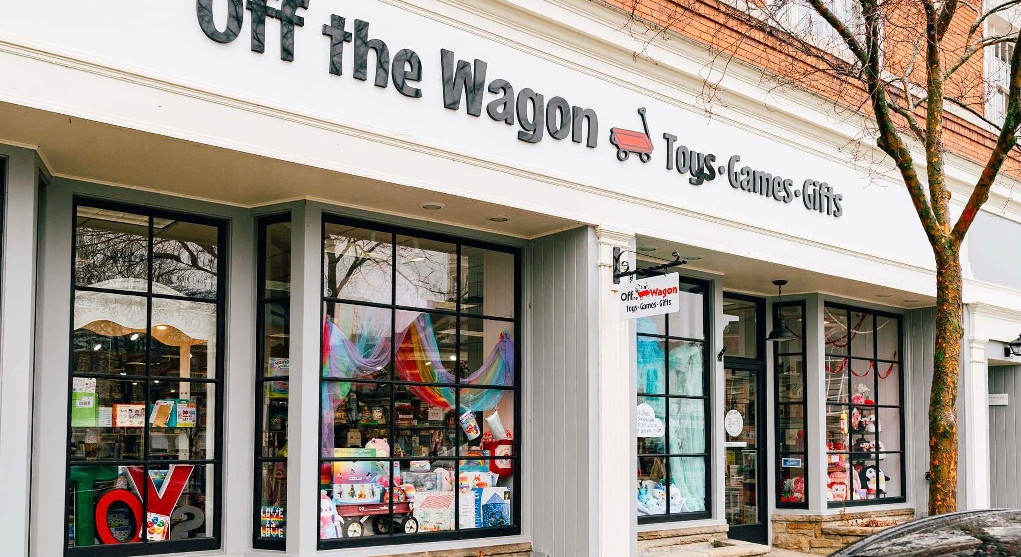 Cute Toy store with specialty kid's toys, games, gifts in downtown Chagrin Falls.