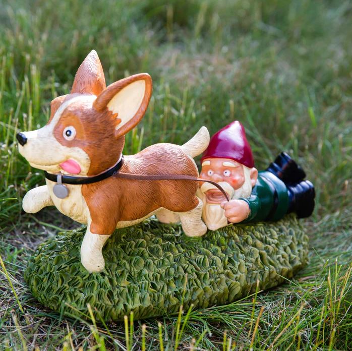 Big Mouth Toys Toy Outdoor Fun Garden Gnome Dog Pulling