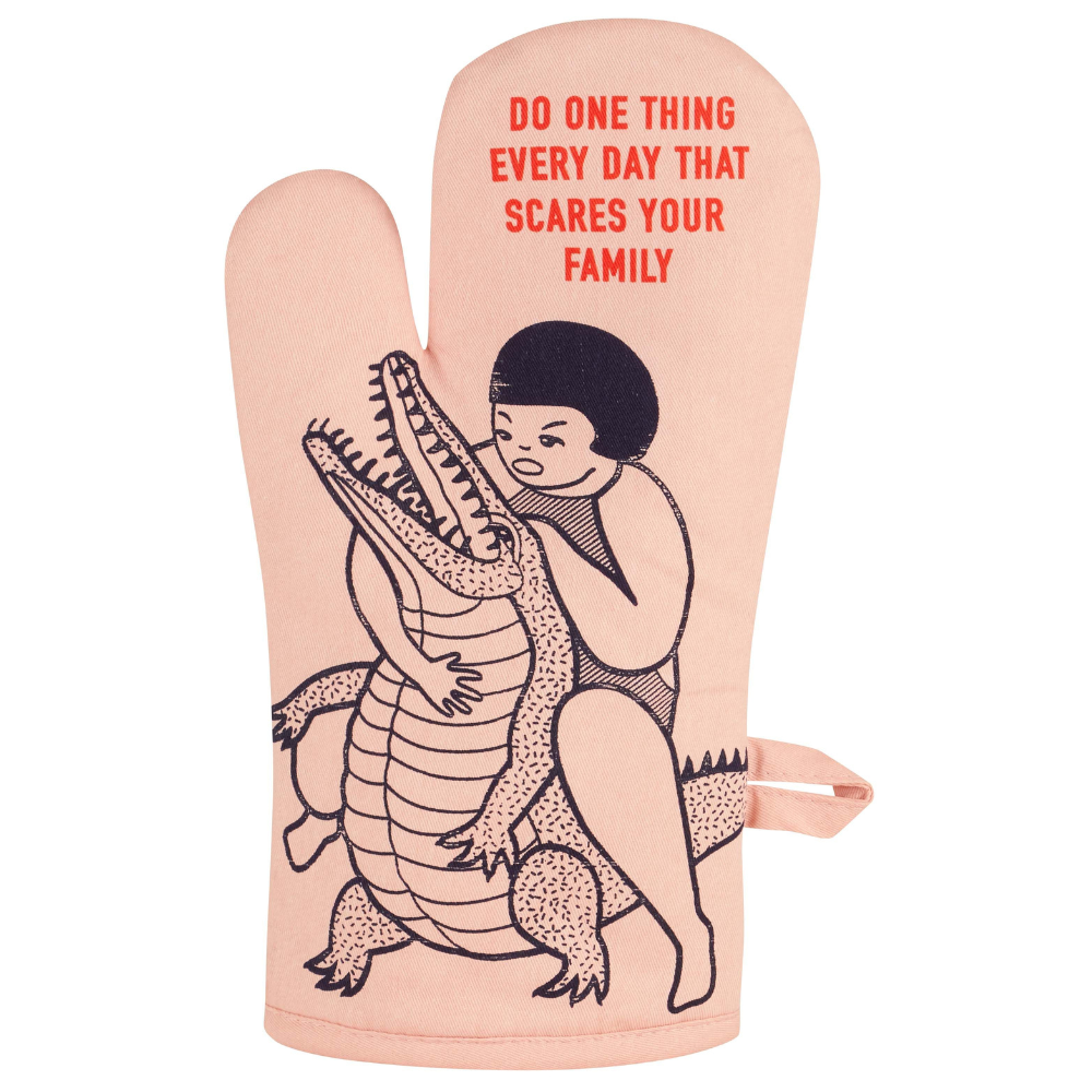 Blue Q Kitchen & Table Scare Your Family Oven Mitt