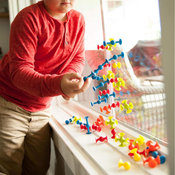 Fat Brain Toy Creative Mini Squigz Little Suckers- 30pc Set