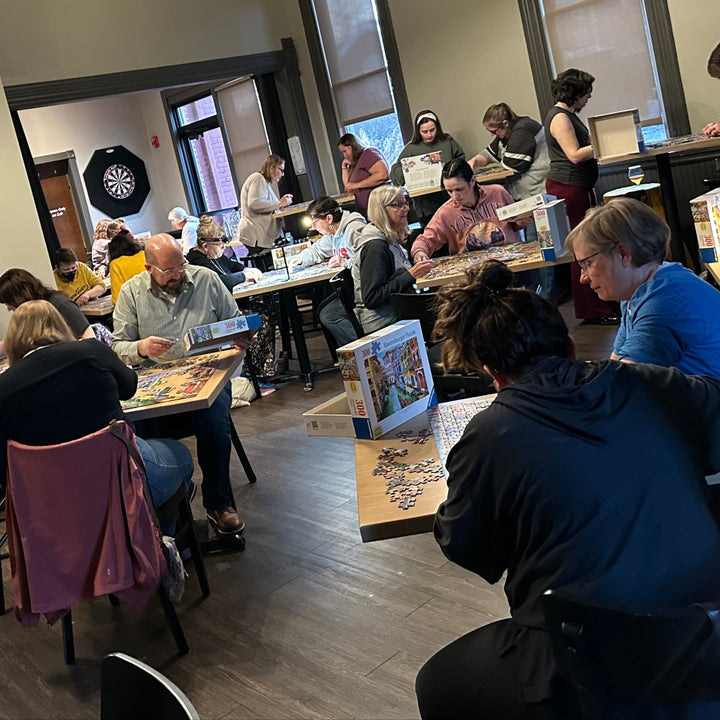 Ravensburger Puzzles January Puzzling Friends Showdown - 1000 pc Puzzle Competition (Team of 3)