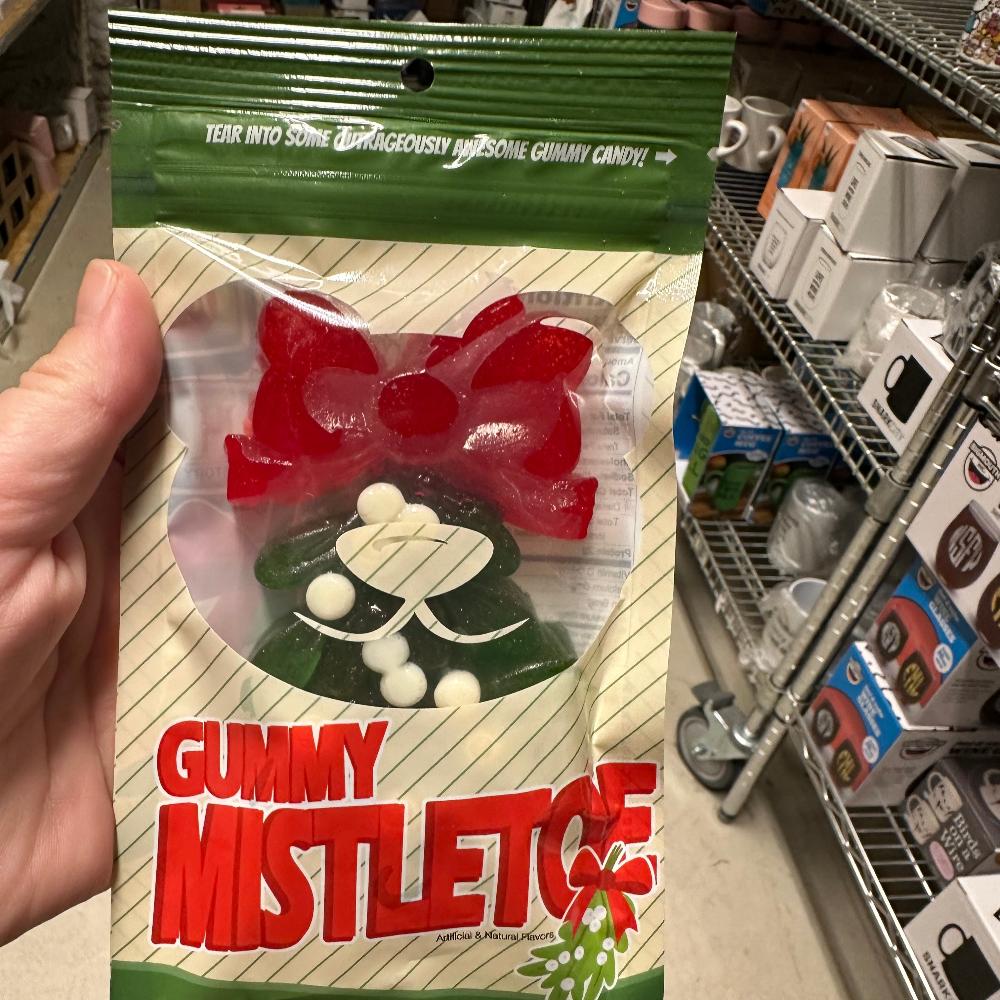 Redstone Foods Candy Gummy Mistletoe! 5 oz