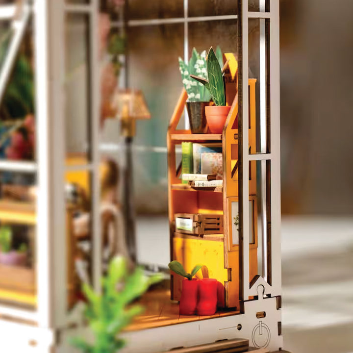 Robotime Factory Door Arts & Crafts Garden House DIY Book Nook Shelf Insert