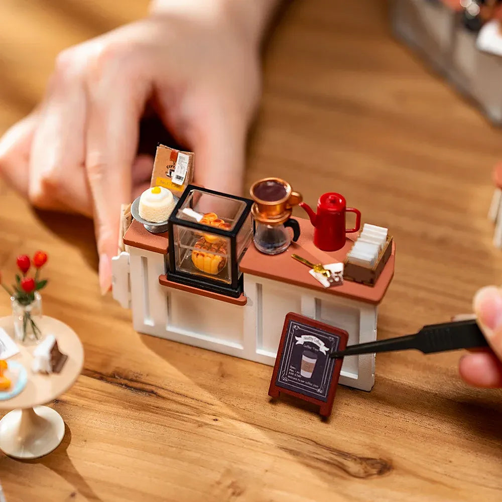 Robotime Factory Door Arts & Crafts Rolife Flavory Café Miniature House kit