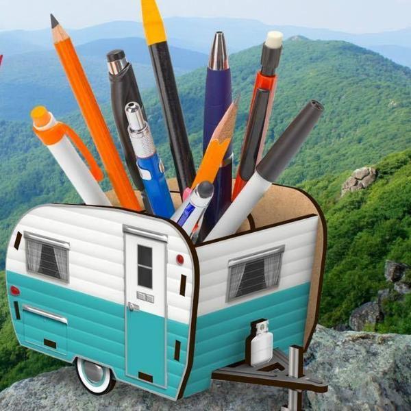 Fred & Friends Office Goods Happy Camper - Pencil Holder