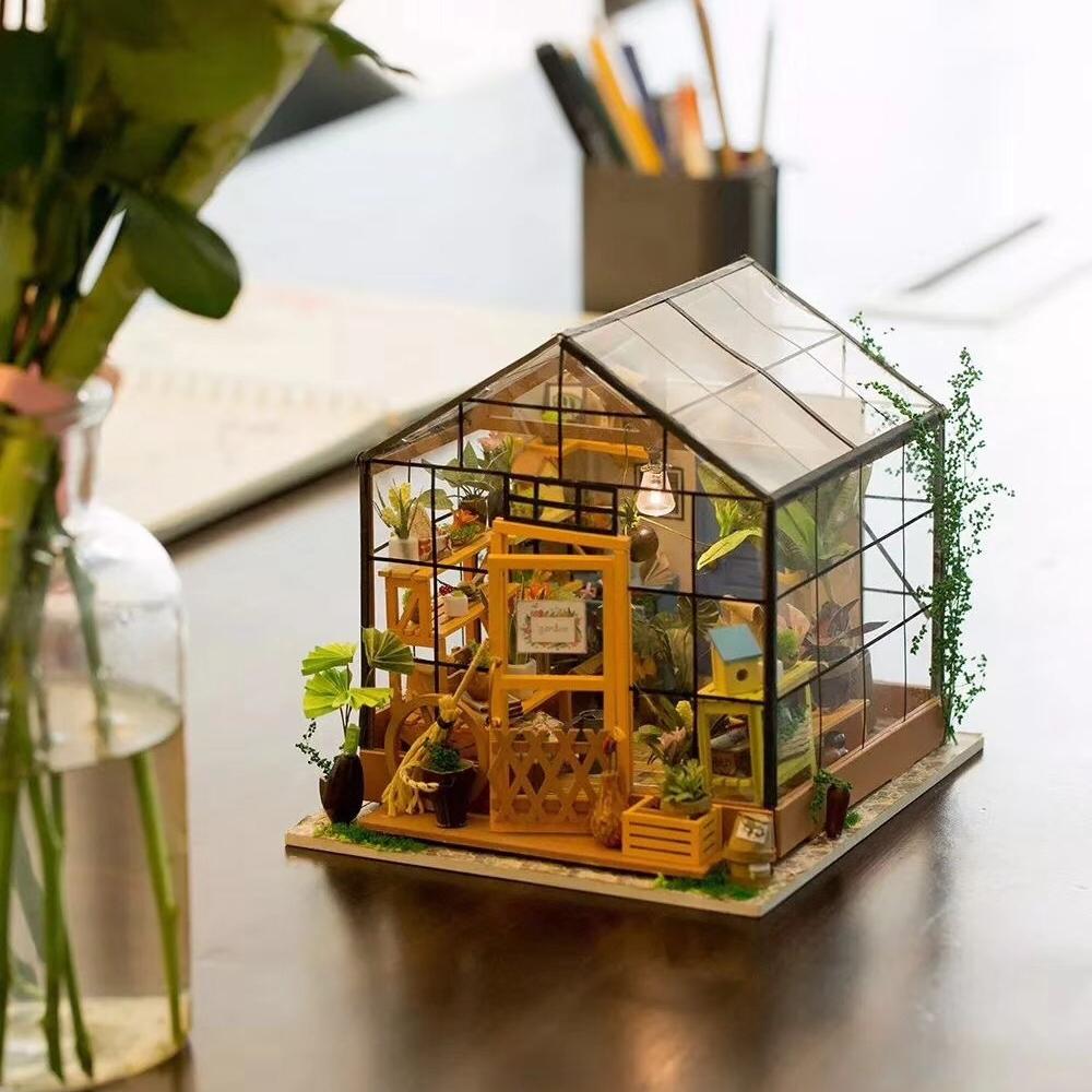 Hands Craft Arts & Crafts Cathy's Flower House DIY Miniature Dollhouse Kit